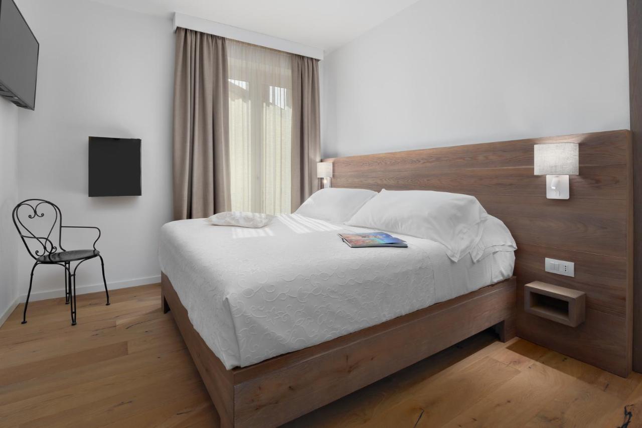 Bed and Breakfast Il Giardino Degli Aranci Mores Exterior foto
