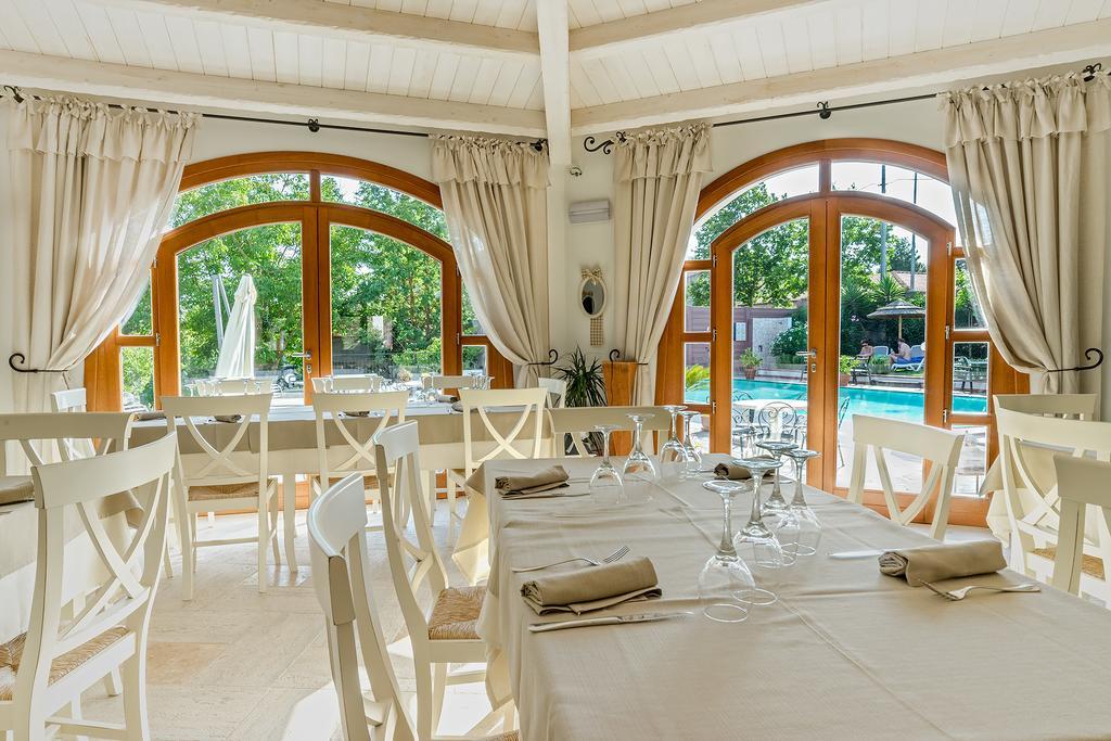 Bed and Breakfast Il Giardino Degli Aranci Mores Exterior foto