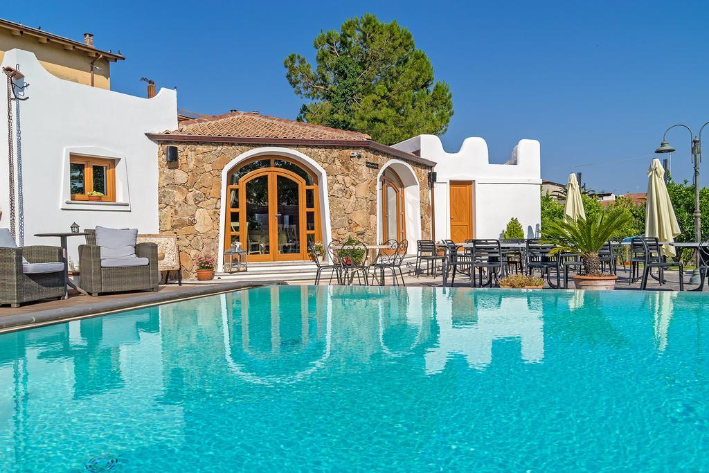 Bed and Breakfast Il Giardino Degli Aranci Mores Exterior foto